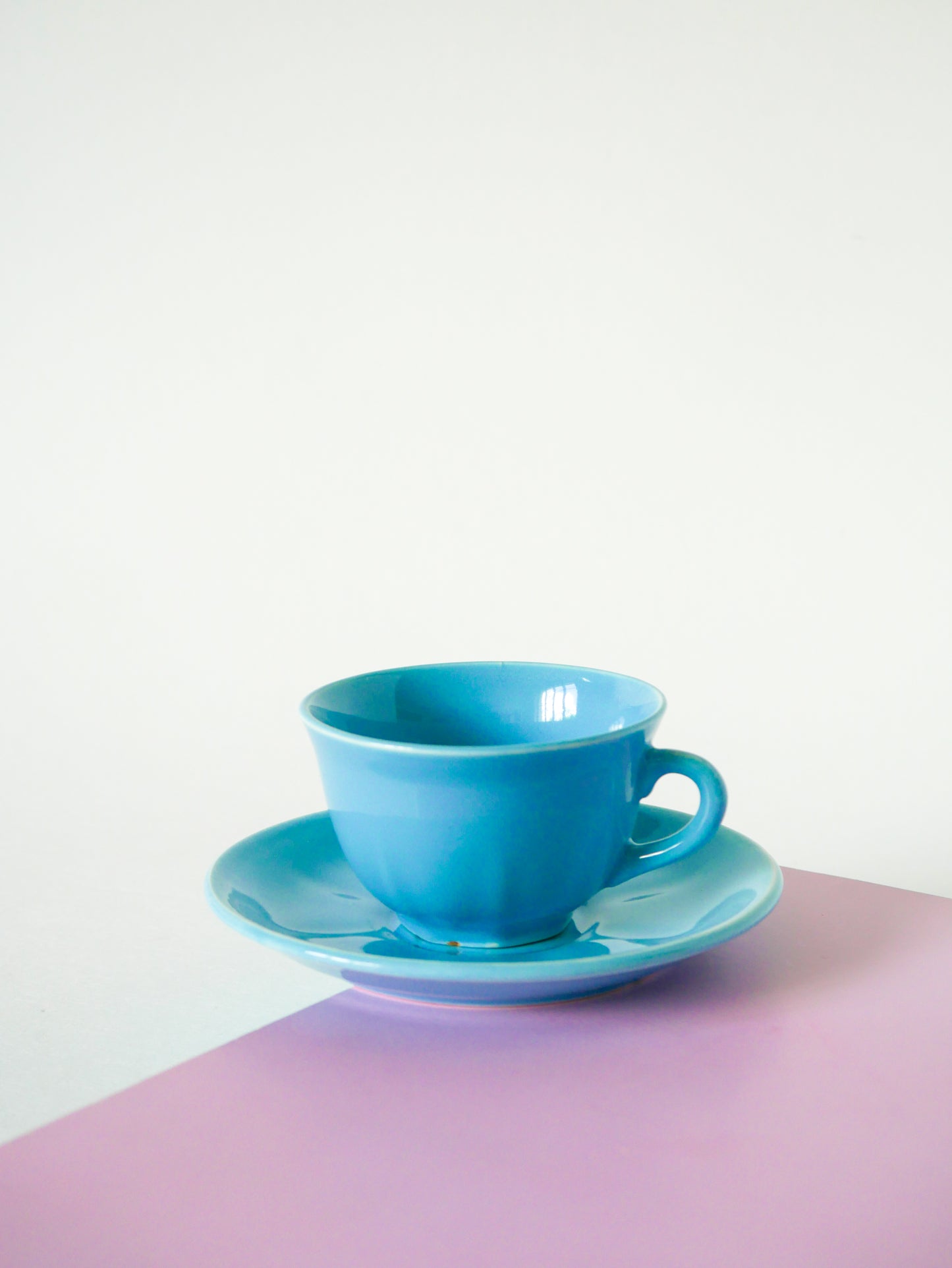 Ensemble de 8 tasses à café et soucoupes, FB Badonviller, Bleu Ciel, 1950