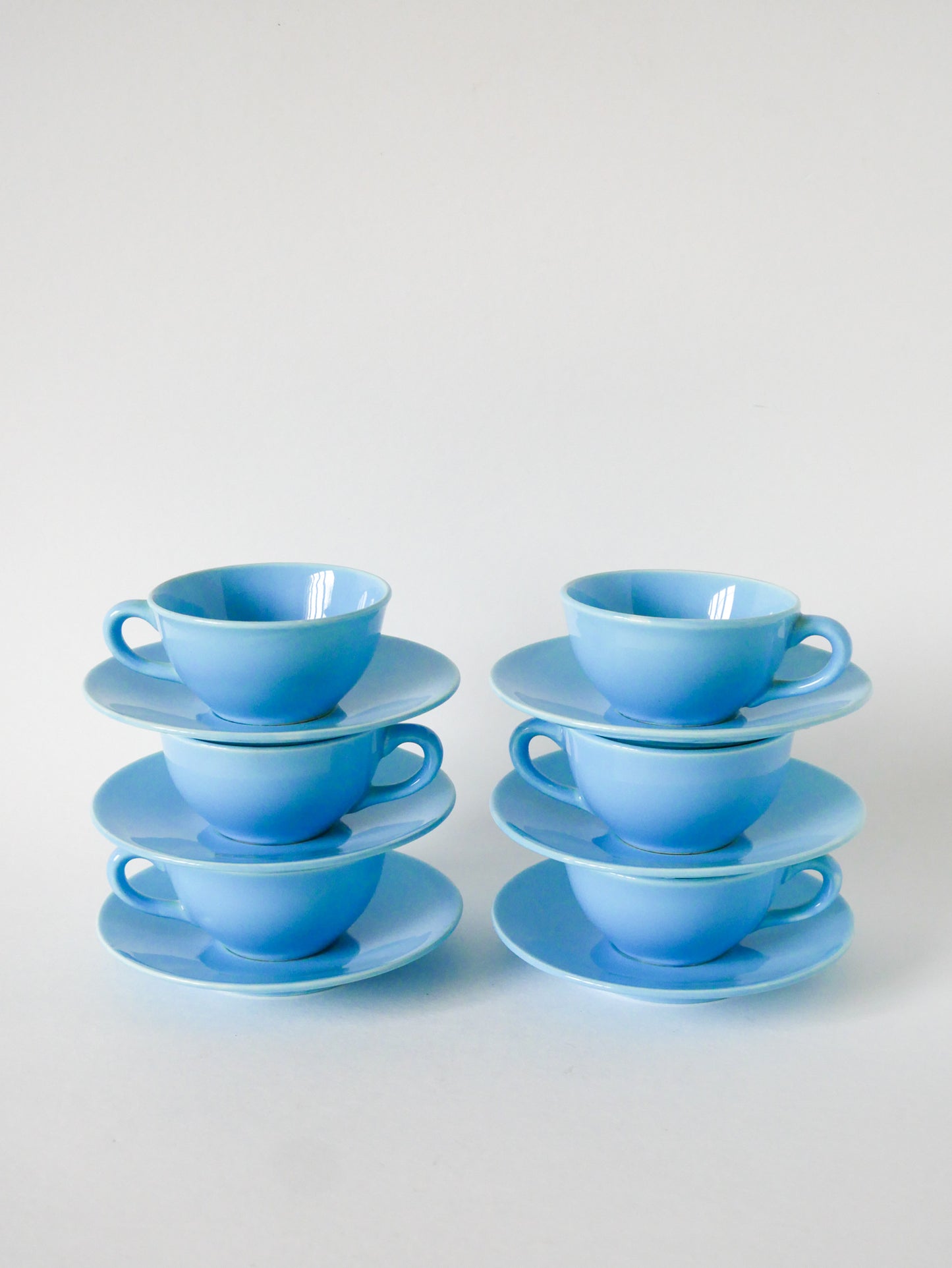 Ensemble de 6 tasses à café et soucoupes, Bleu Ciel, 1960