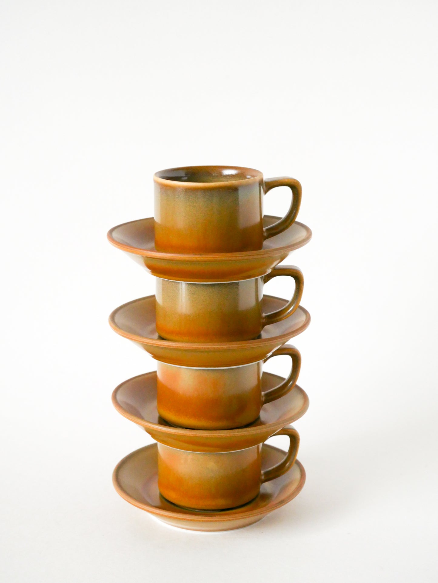 Ensemble de 4 tasses et sous-tasses à café en grès, style Bistrot, 1970