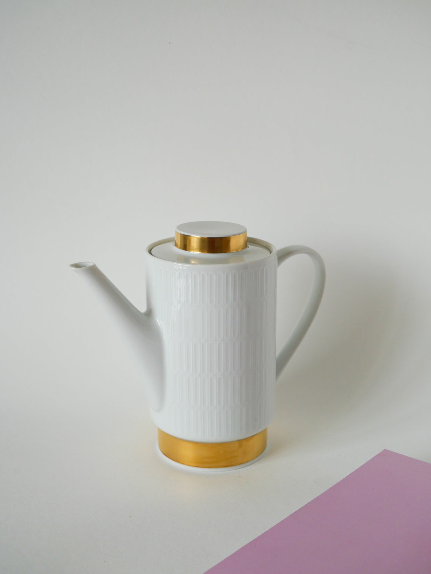 Théière en céramique blanc et doré, Made in Germany, Moderniste, Design 1970