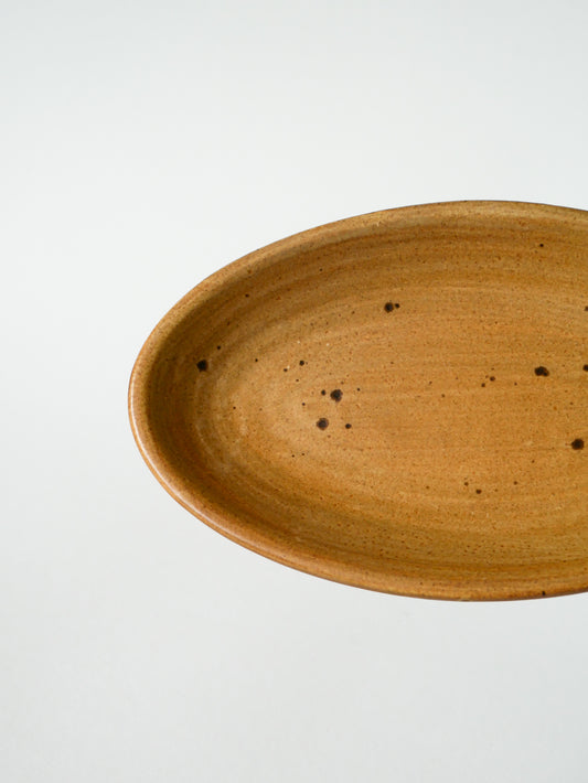 Petit plat en grès vernissé, poterie du Sud, 1960