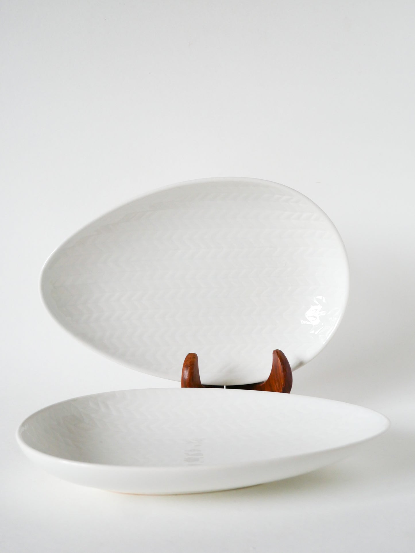 Paire de plats de présentation Salins, Forme Libre, Blanc, Design, 1960