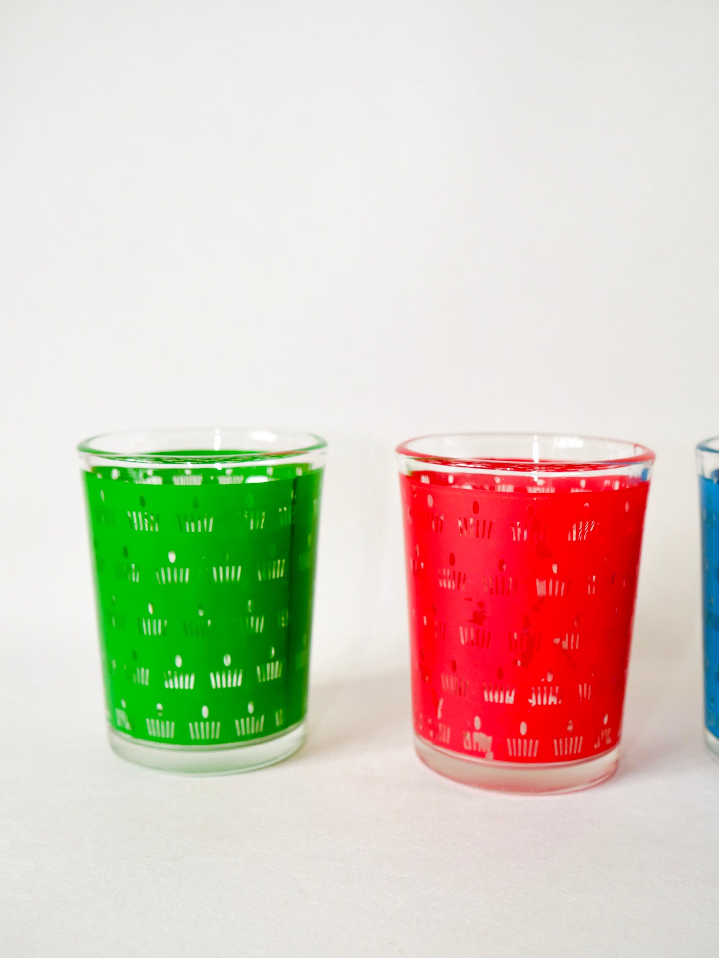 Lot de 4 verres à eau colorés, 1970