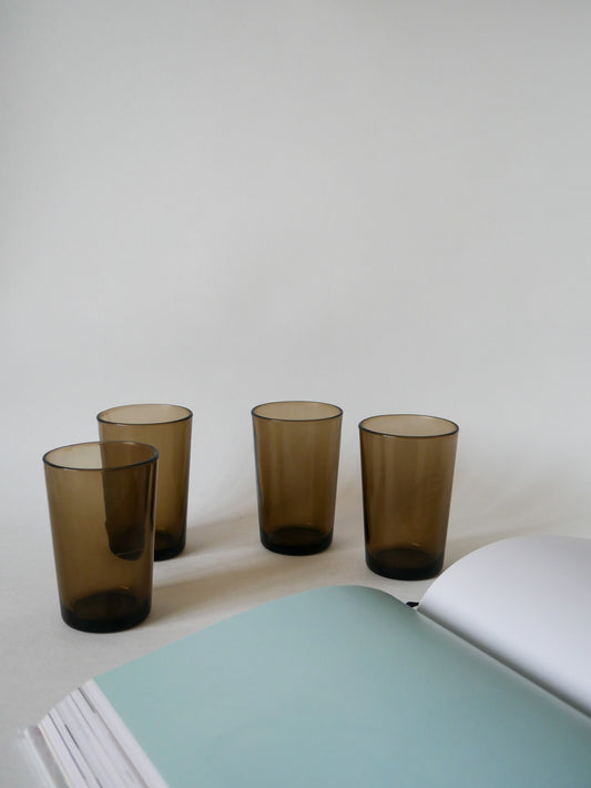 Lot de 4 verres à eau en verre fumé Made in France 1970