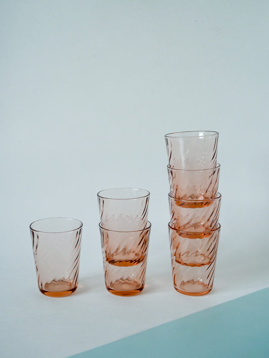 Lot de 7 verres à eau Rosaline en verre vert rose 1970