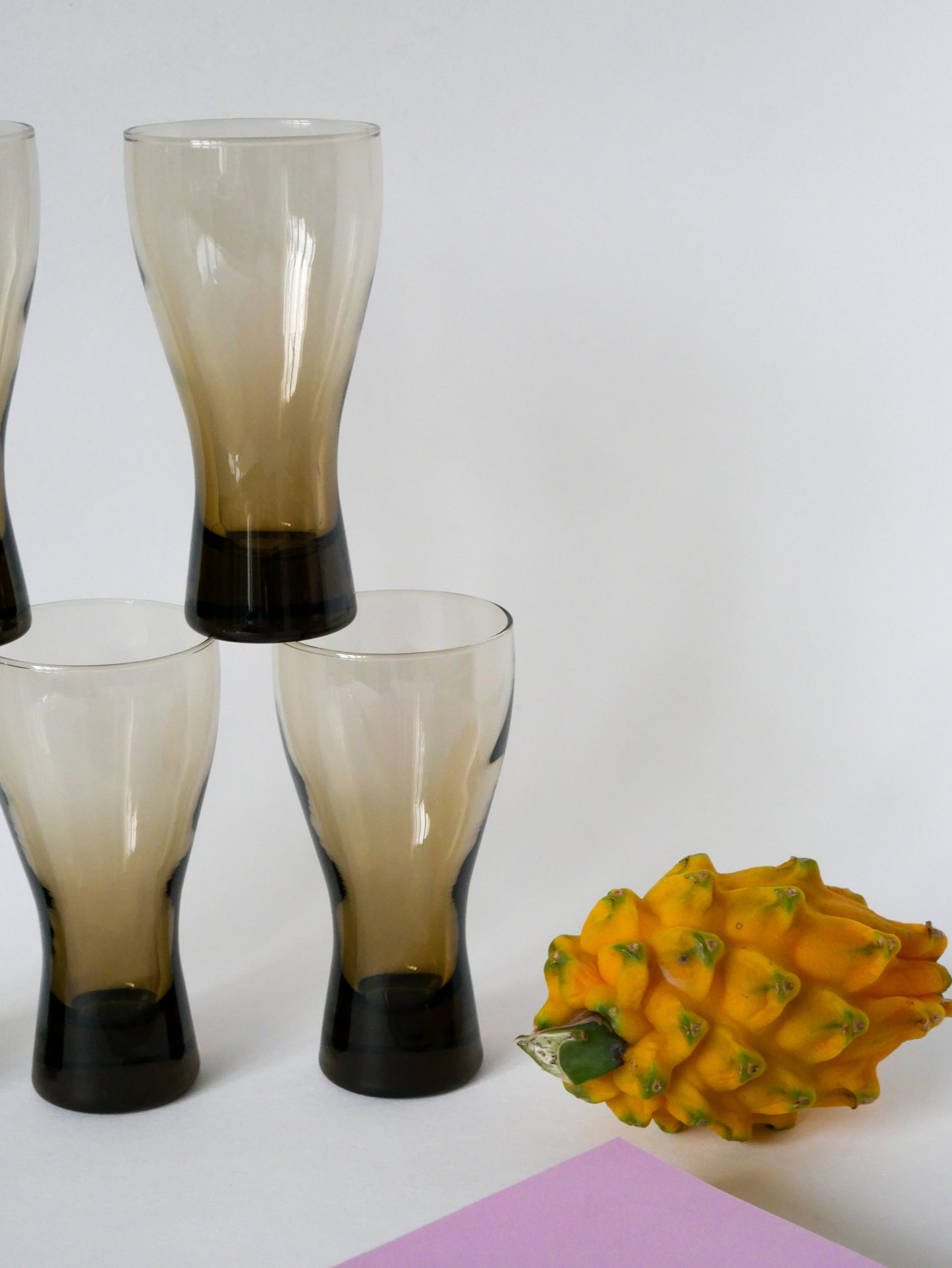 Lot de 5 grands verres Long Drink en verre fumé Design, 1970