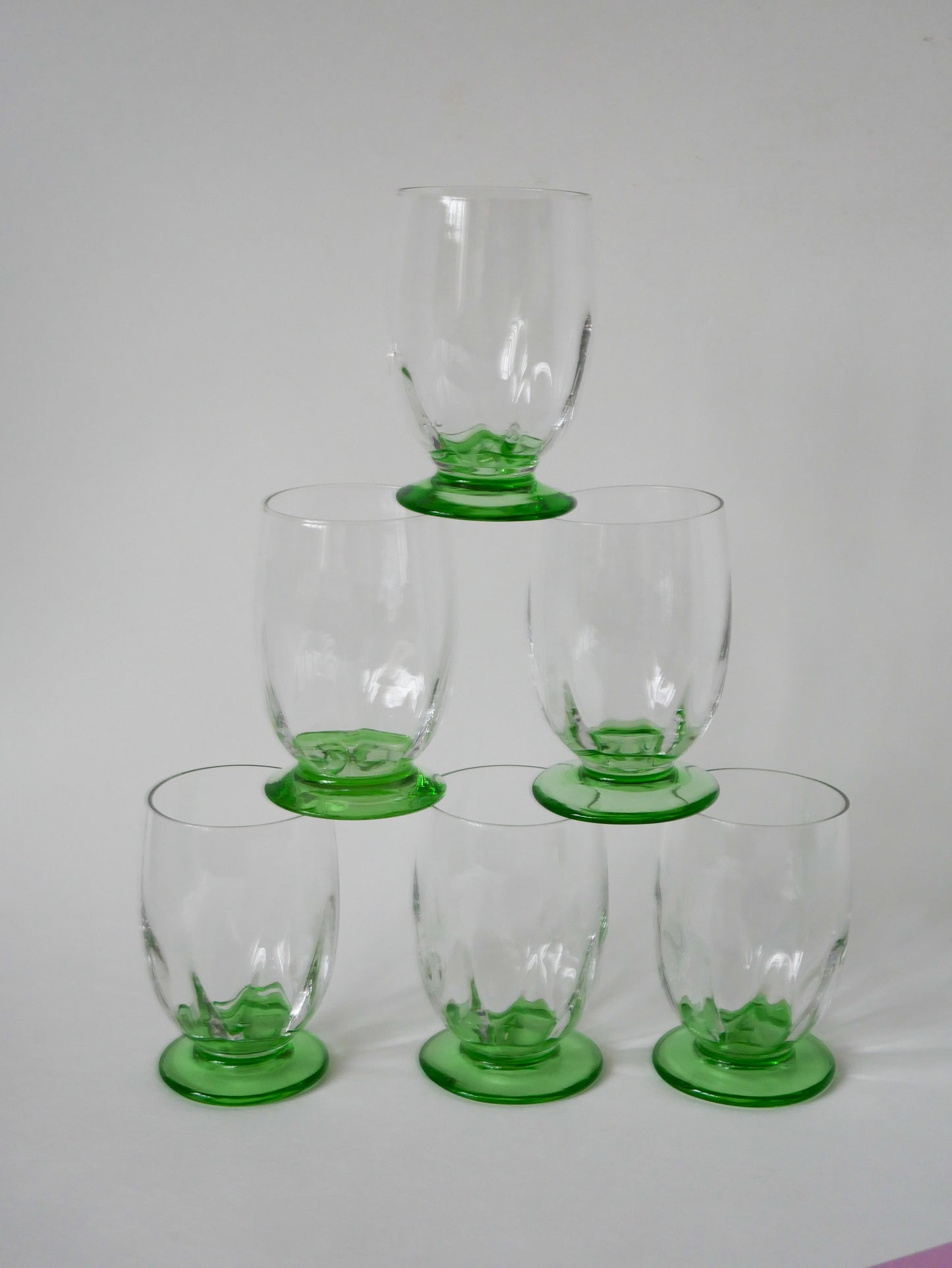 Lot de 6 grands verres Art Déco en verre vert, 1930