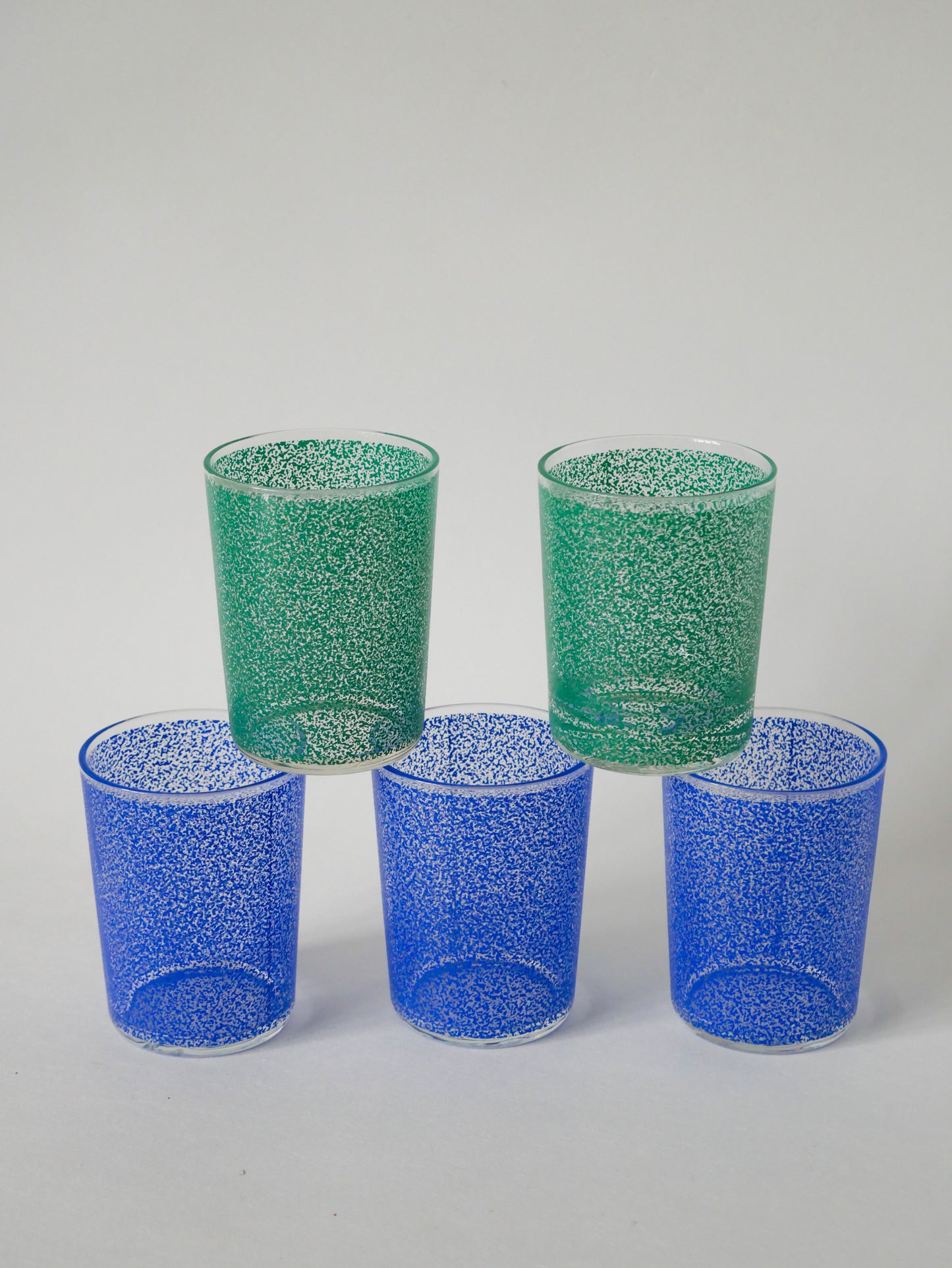 Ensemble de 5 verres à eau vert et bleus, 1970