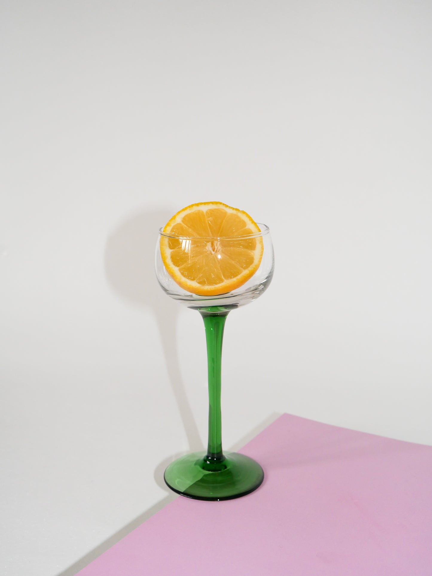 Lot de 4 verres à vin blanc en verre vert, 1970