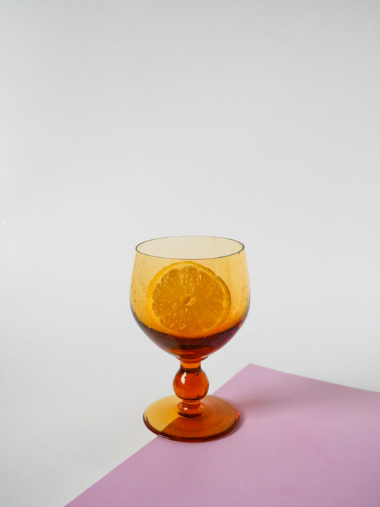 Lot de 4 verres bullés en verre ambré, Design, 1960