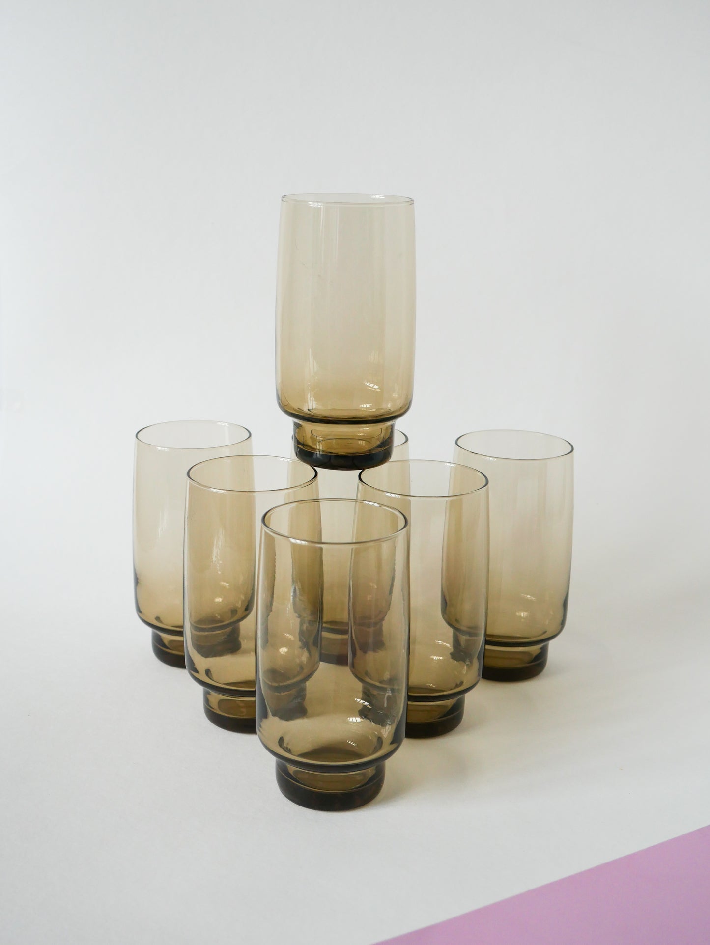 Lot de 7 verres Long Drink en verre fumé, Design, 1970