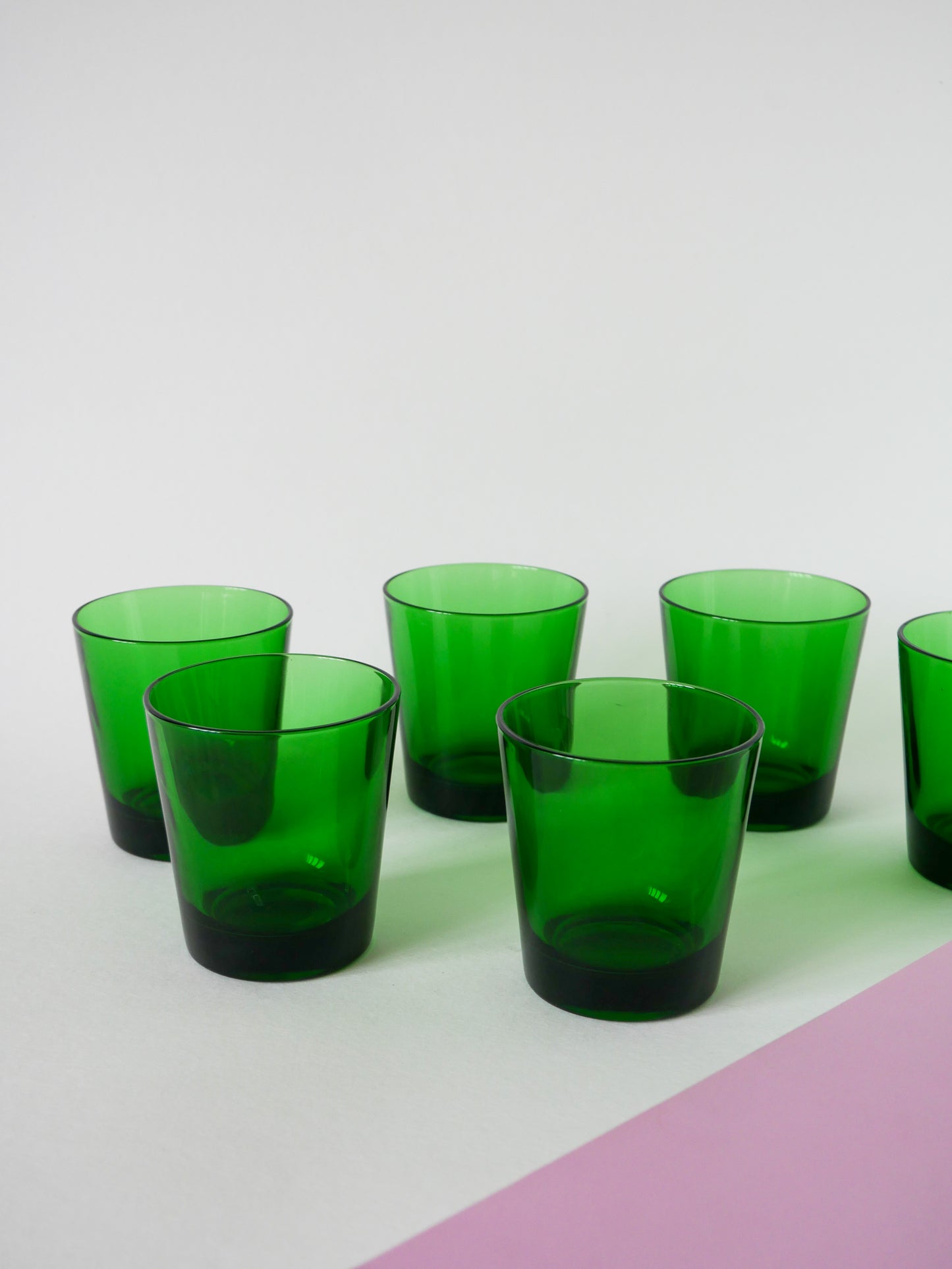 Lot de 6 verres à eau en verre vert, Design, 1970