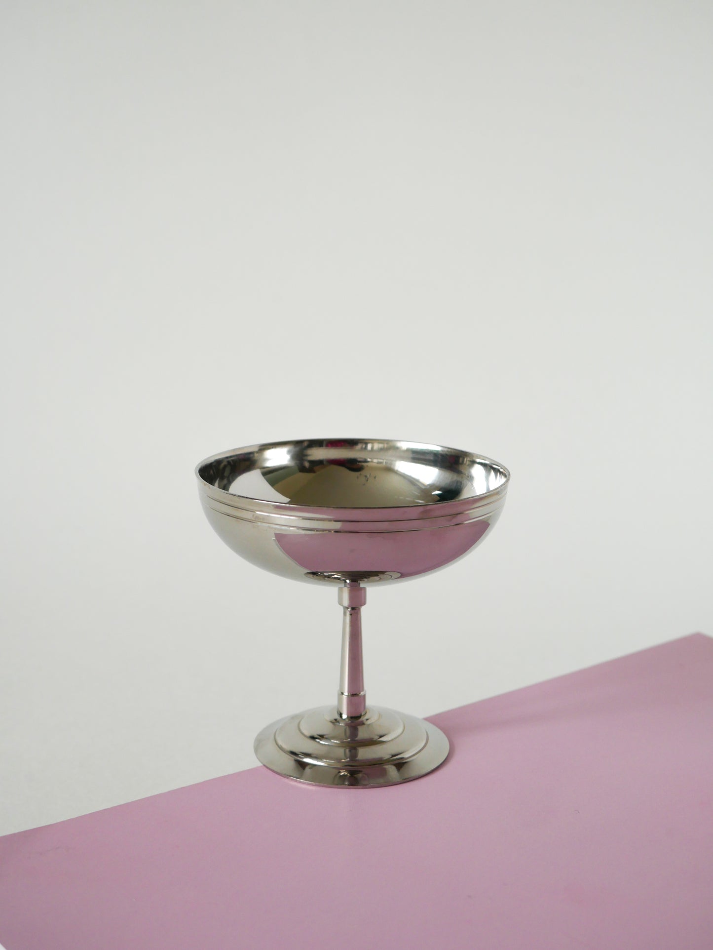 Ensemble de 6 coupes en inox à pieds fin, Made in France, Létang Rémy, Design, 1970