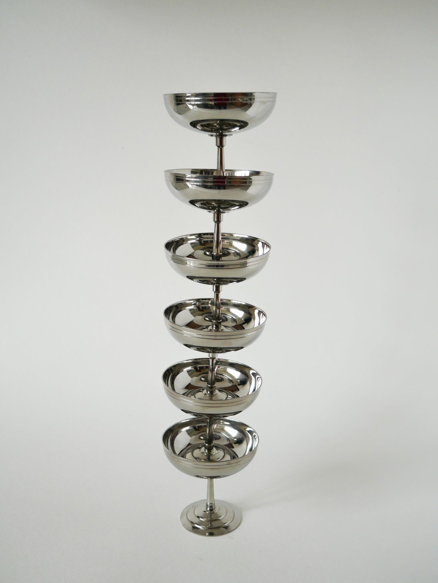 Ensemble de 6 coupes en inox à pieds fin, Made in France, Létang Rémy, Design, 1970