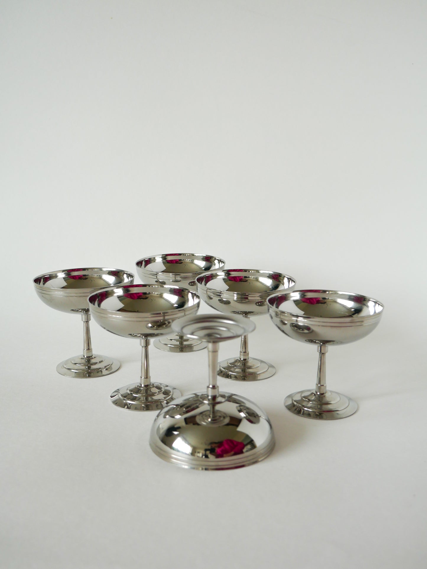 Ensemble de 6 coupes en inox à pieds fin, Made in France, Létang Rémy, Design, 1970