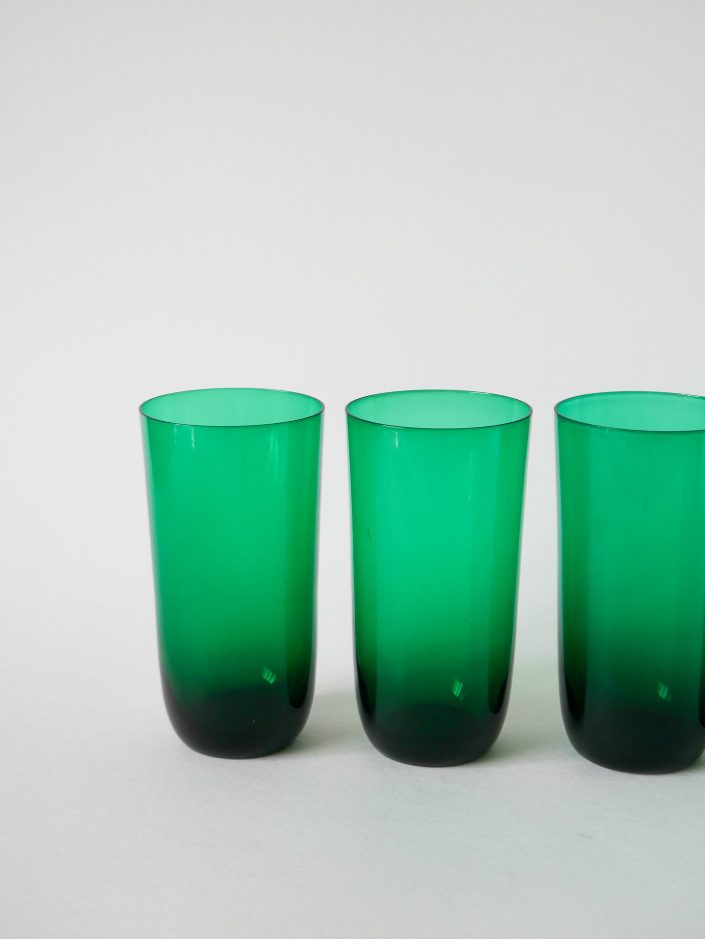 Lot de 4 verres à eau en verre vert, Design, 1970