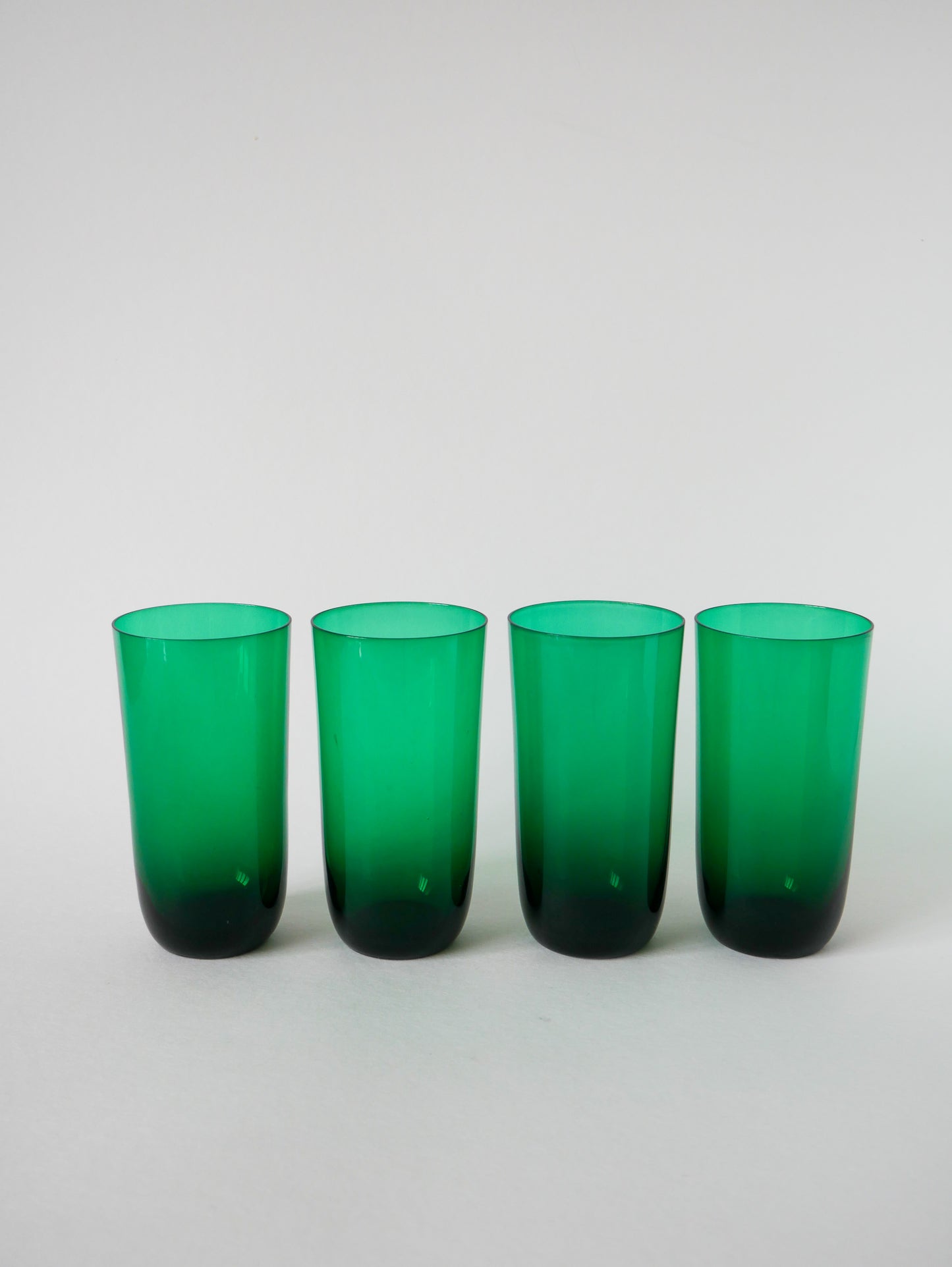 Lot de 4 verres à eau en verre vert, Design, 1970