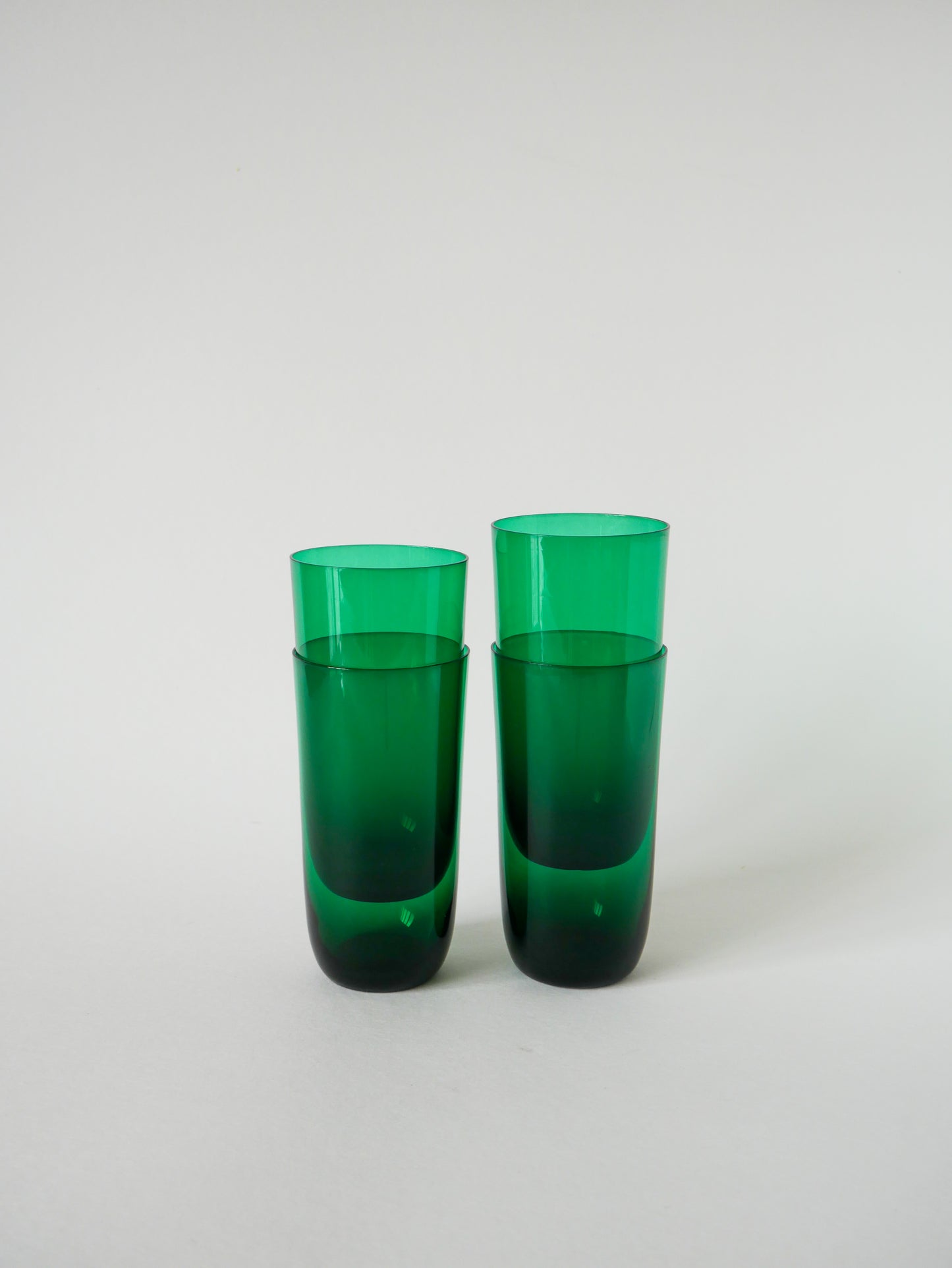 Lot de 4 verres à eau en verre vert, Design, 1970