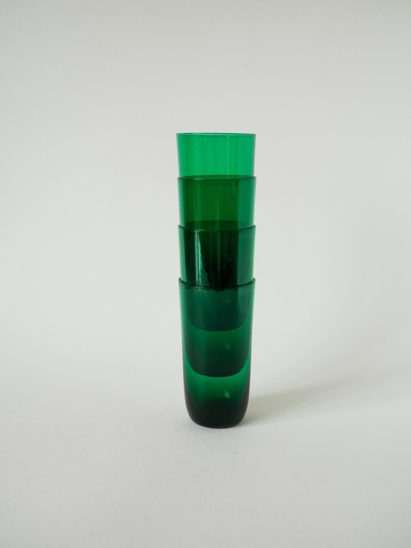 Lot de 4 verres à eau en verre vert, Design, 1970