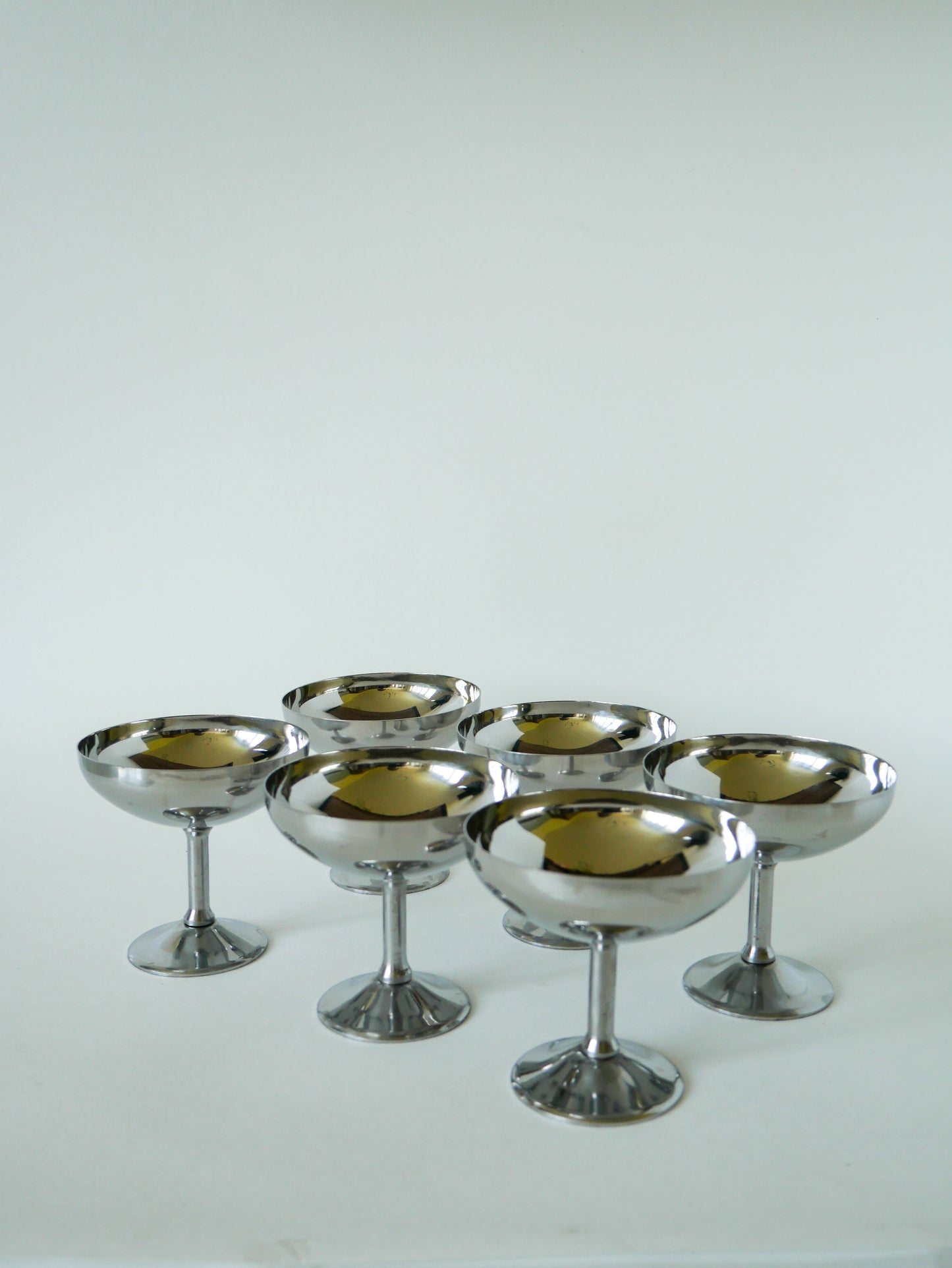 Lot de 6 grandes coupes en inox, Hautes, Design, 1970, 10 X 10 cm