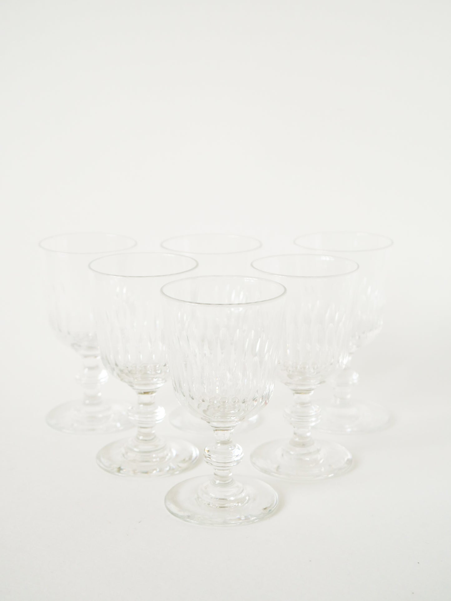 Lot de 6 verres à vin en cristal ciselé, 1960