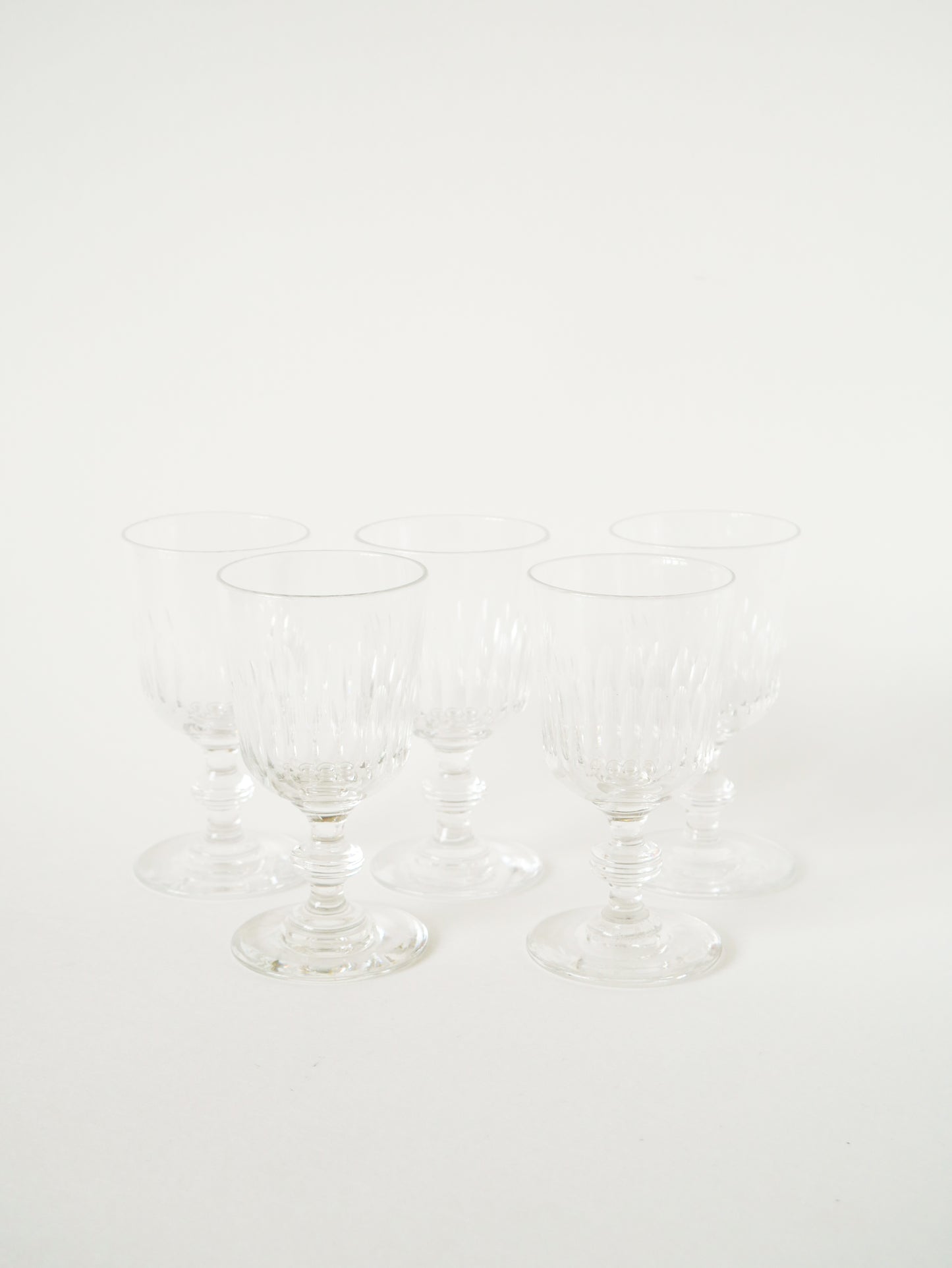 Lot de 6 verres à vin en cristal ciselé, 1960