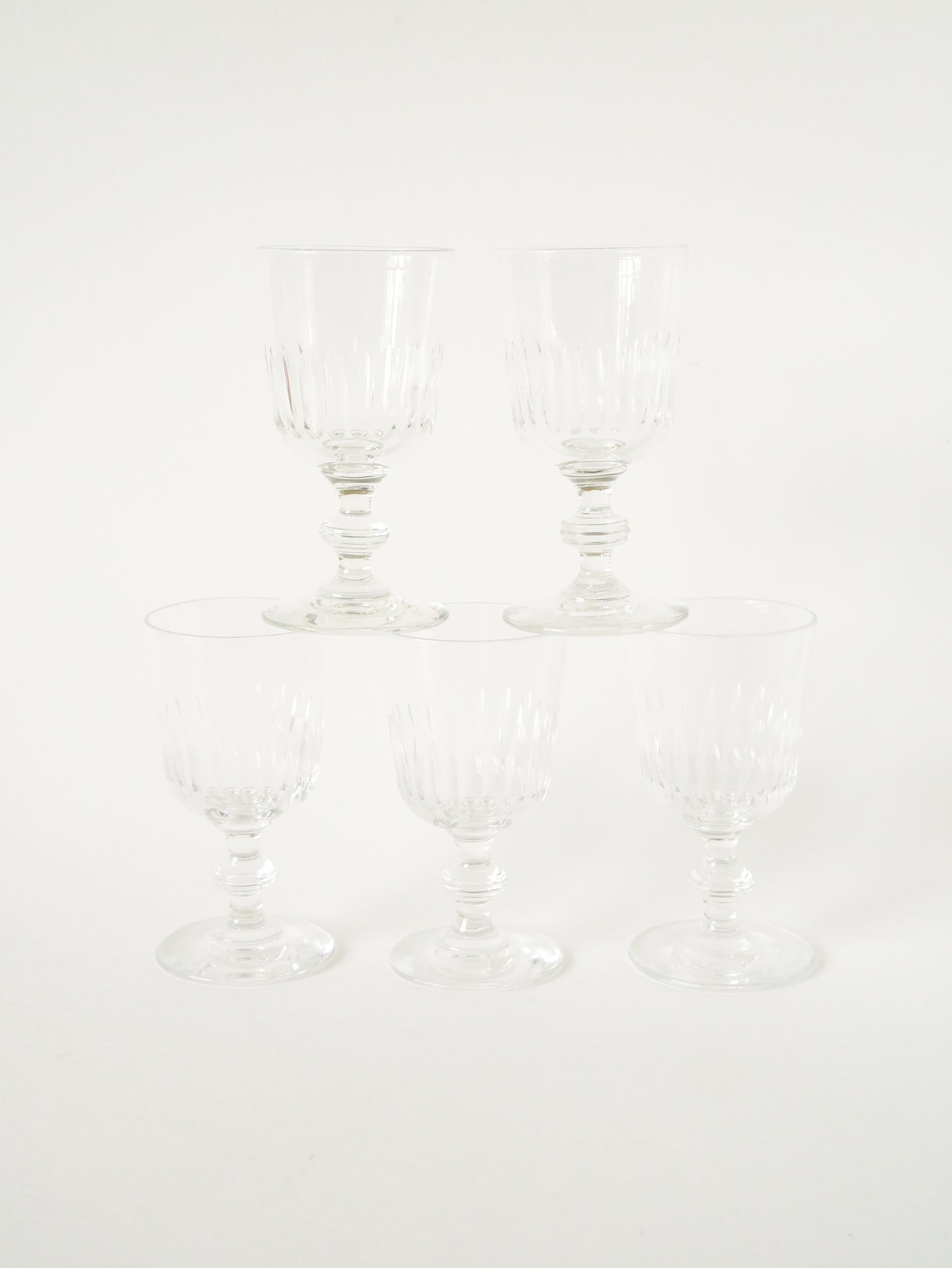 Lot de 6 verres à vin en cristal ciselé, 1960