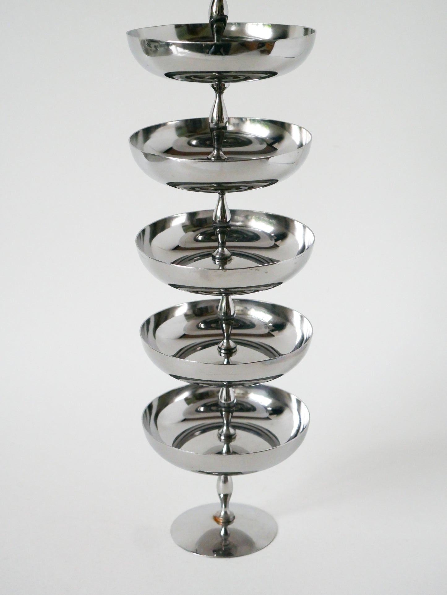 Lot de 6 coupes en inox, pieds haut et fin, Design, 1970 - 7 X 9 cm