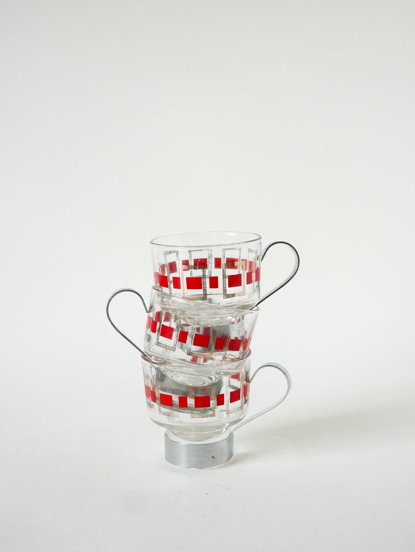 Lot de 4 tasses à café en verre et métal, Rouge et Argenté, 1970