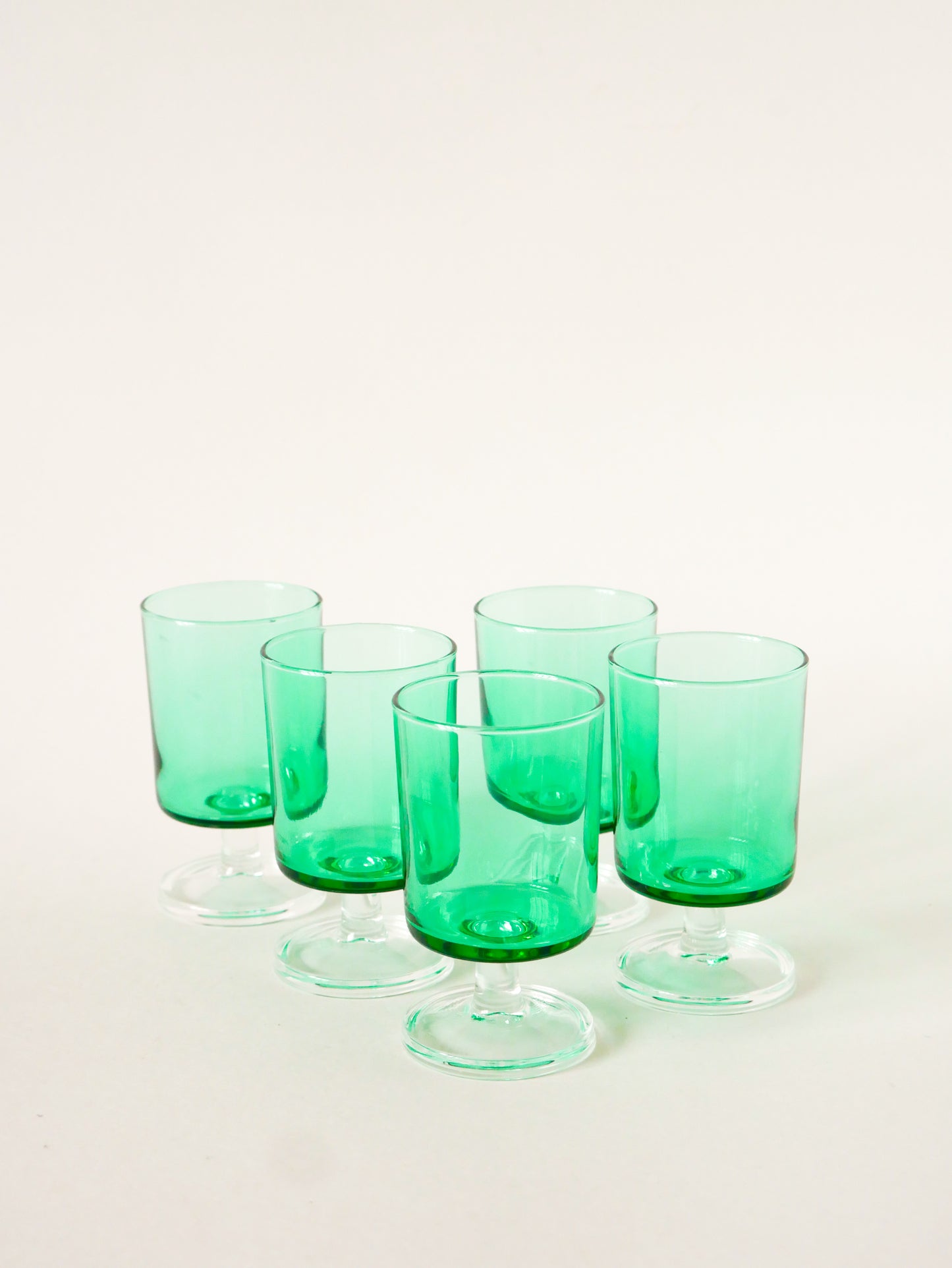 Lot de 5 petits verres à vin Luminarc modèle Suède, Vert, 1970