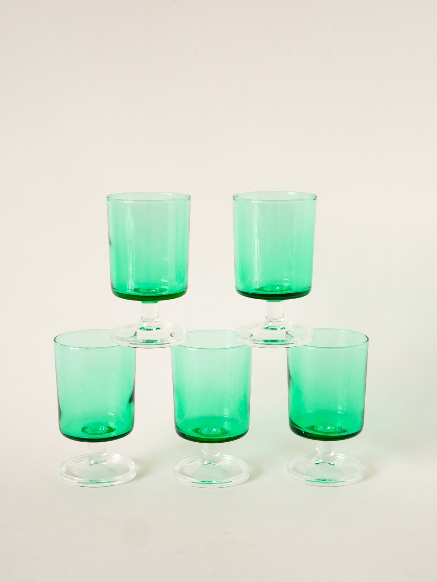 Lot de 5 petits verres à vin Luminarc modèle Suède, Vert, 1970