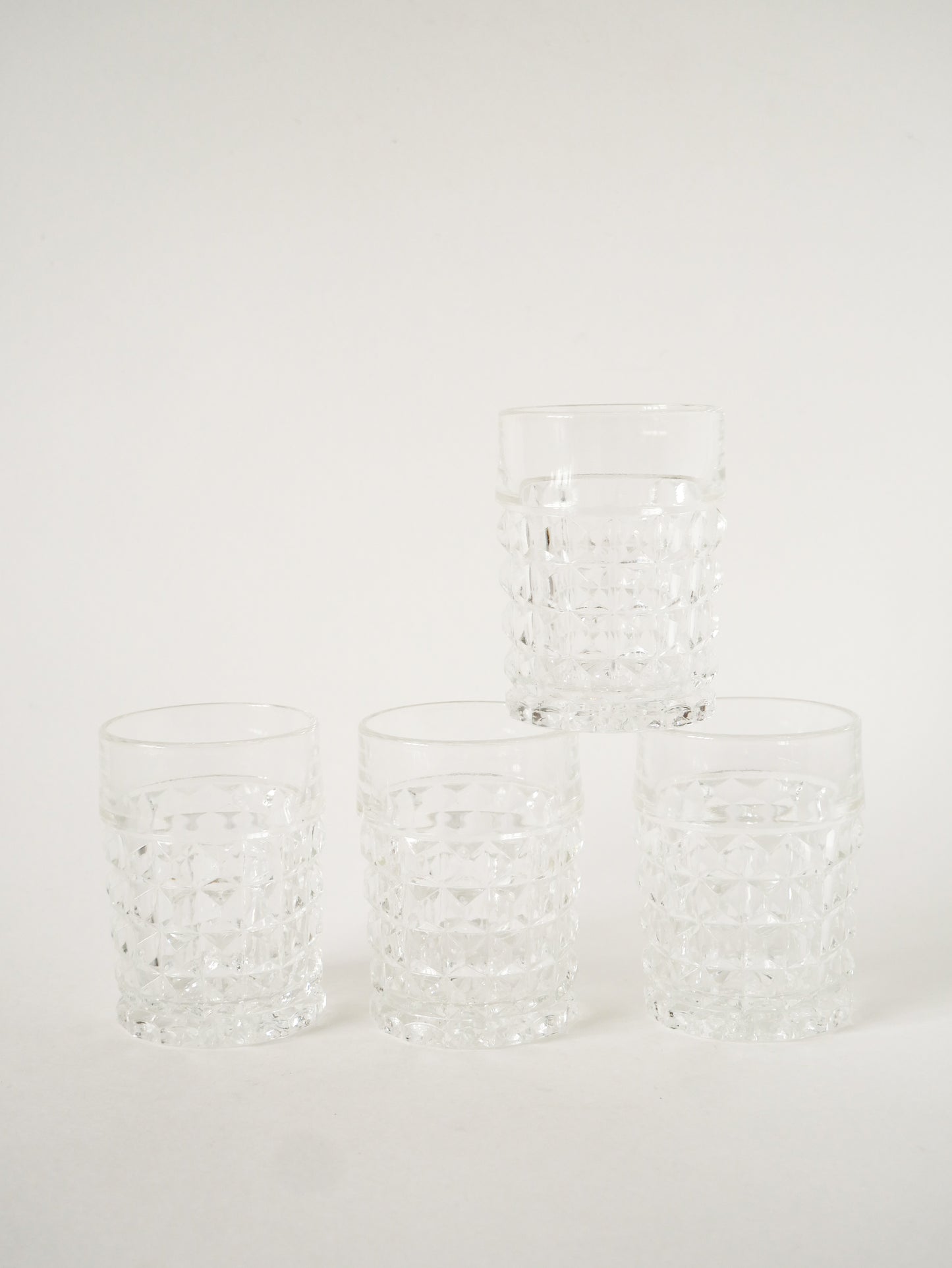 Ensemble de 4 verres à whisky facettés, 1970