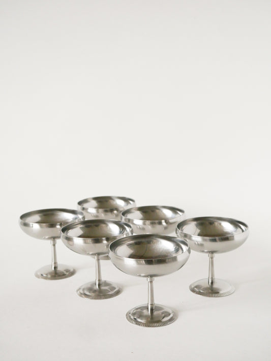 Lot de 6 coupes en inox à pieds hauts, Made in France, Signées Létang Rémy, Design, 1970