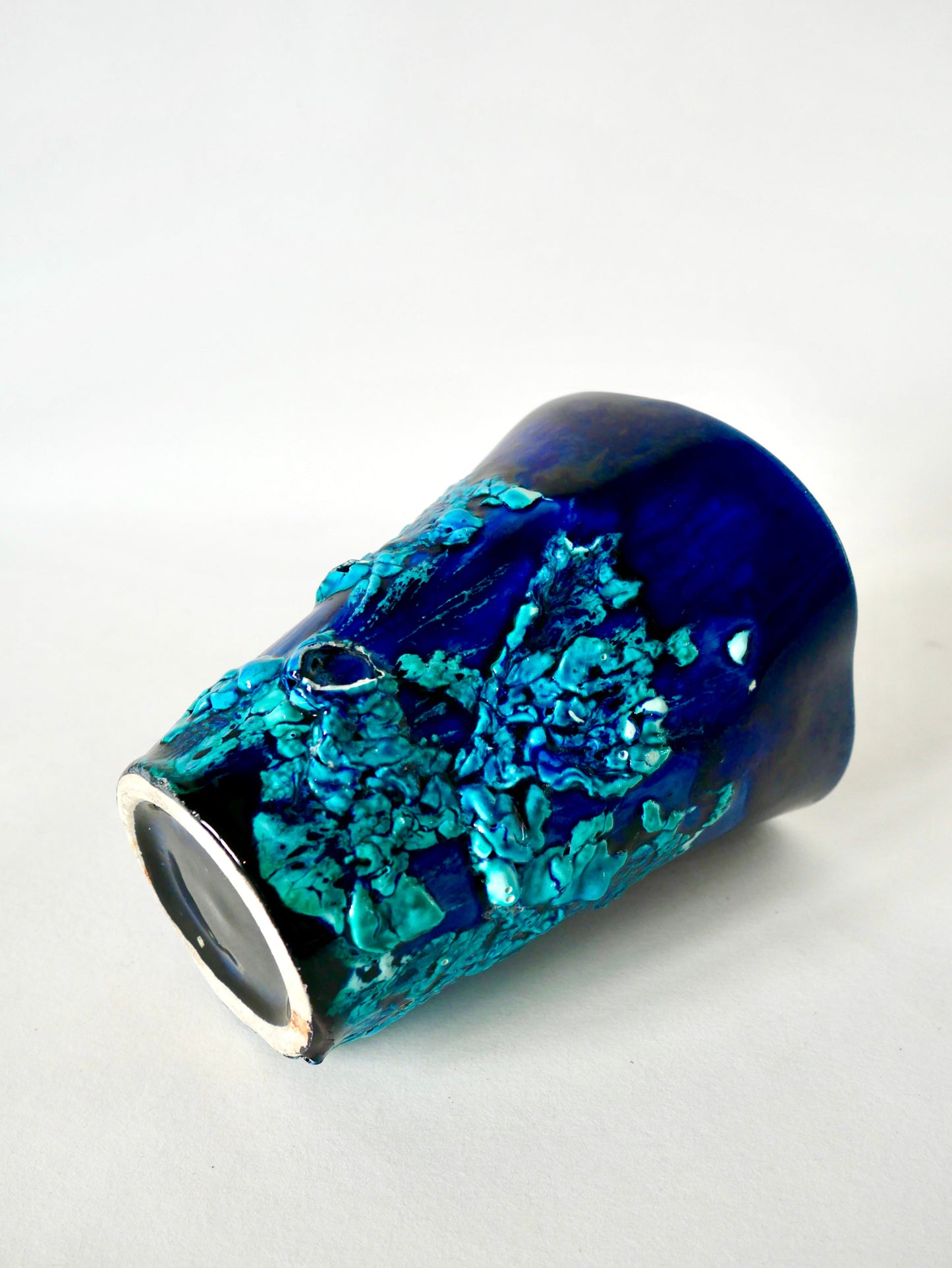 Vase en céramique Fat Lava bleu années 70