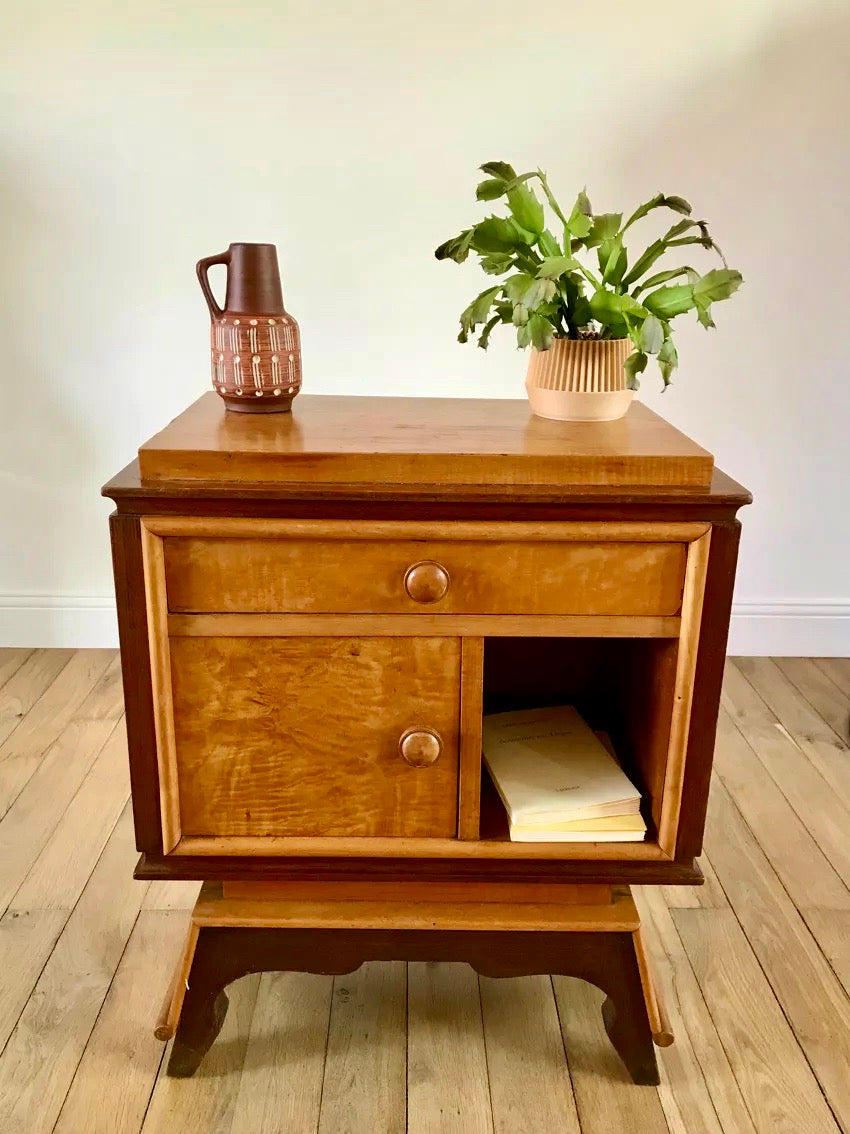 Table de chevet en loupe d'orme art déco années 30-40