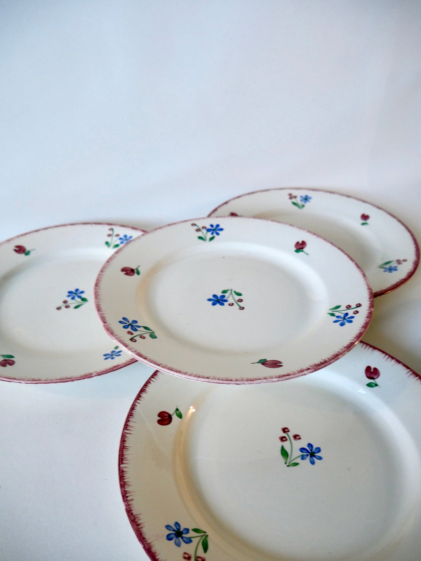 Lot de 5 assiettes plates Badonviller modèle "Dany" années 30-40