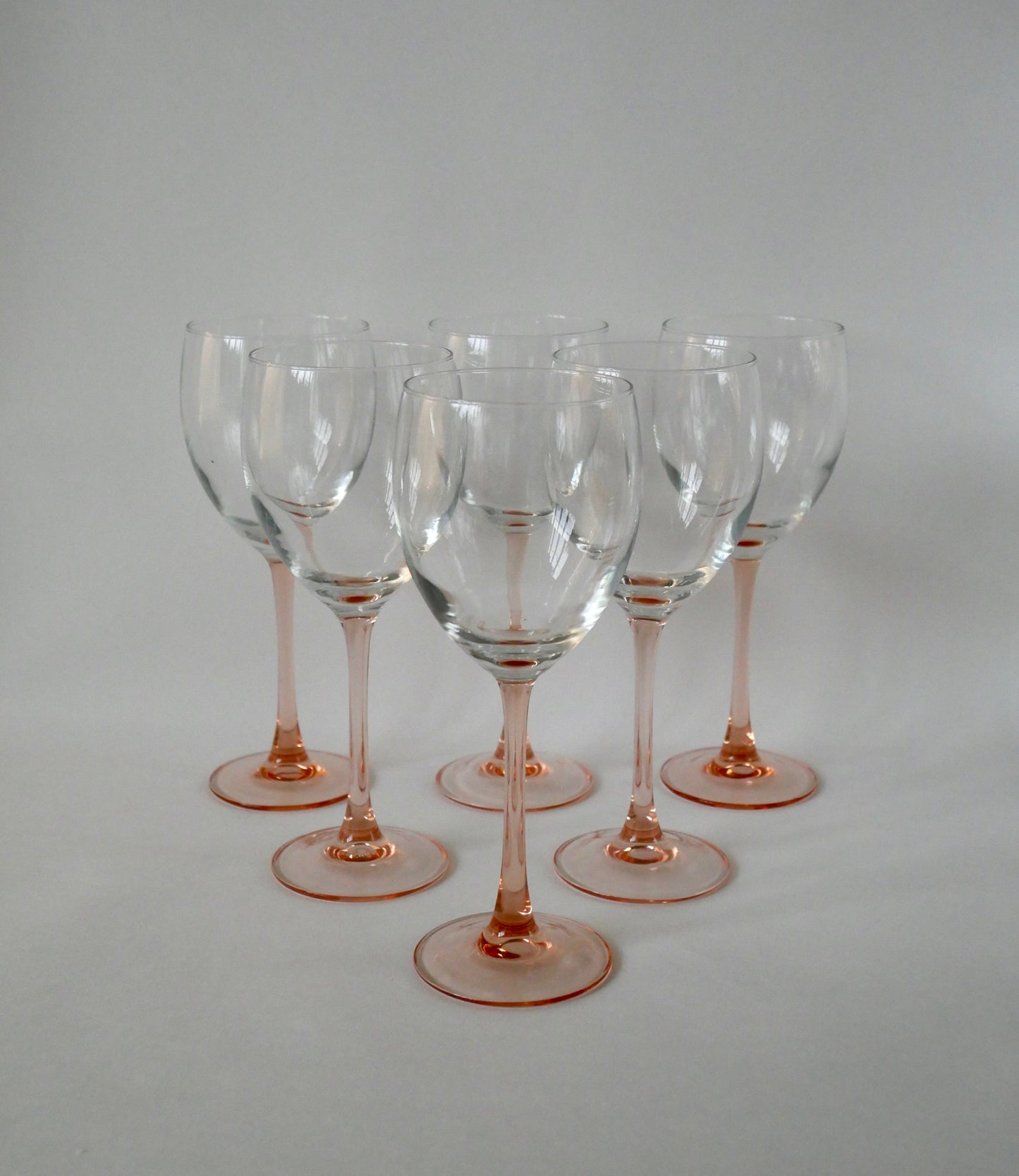 Lot de 6 grands verres à vin à pieds rose Fabriqués en France années 1970