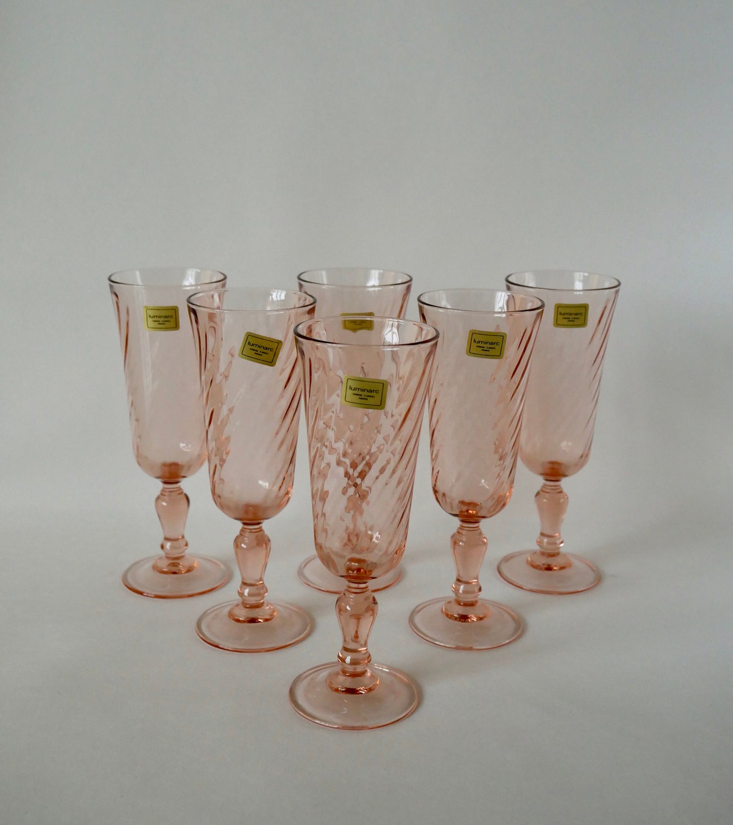 Ensemble de 6 flûtes à champagne Rosaline Luminarc en verre rose facetté années 60