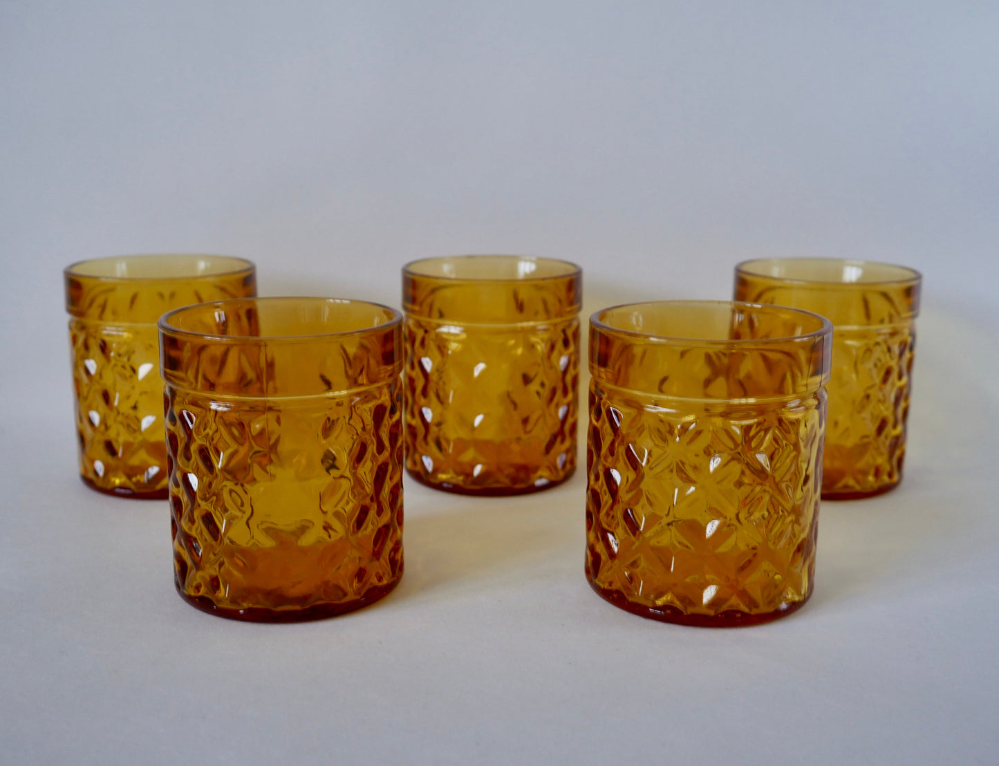 Lot de 5 verres à whisky ambrés années 70