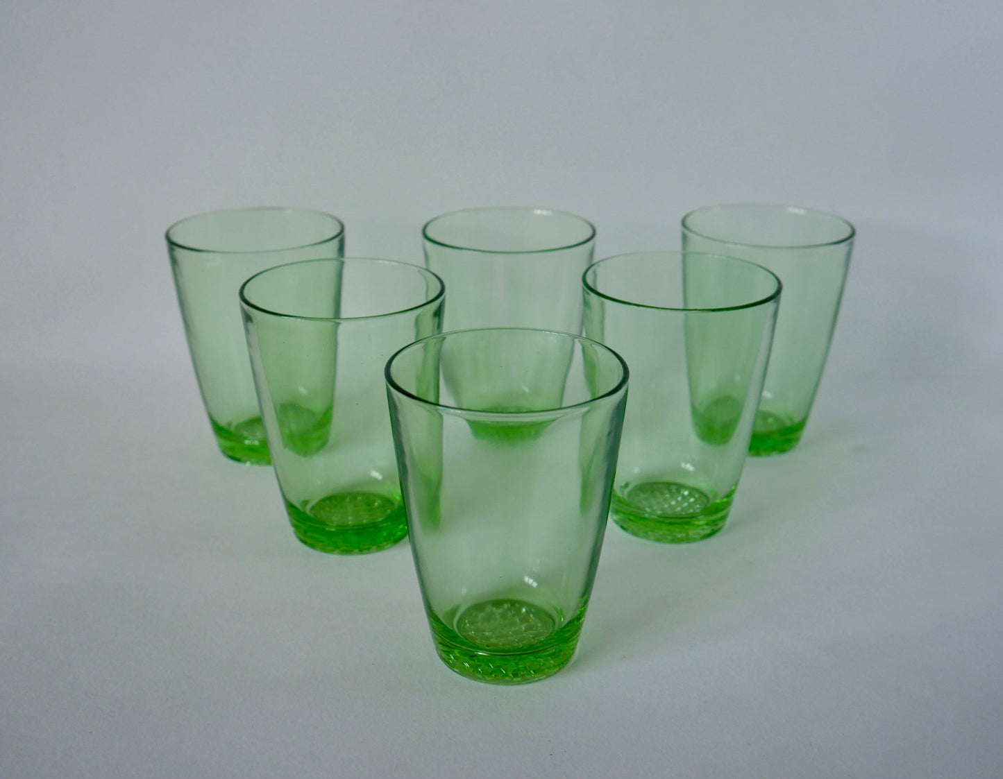 Lot de 6 verres à eau Made in France en verre vert, 1970