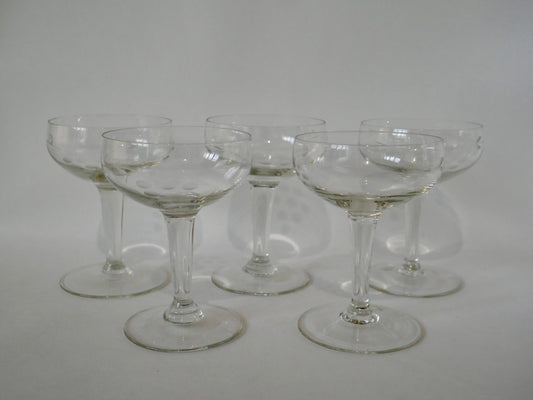 Ensemble de 5 coupes à champagne en cristal ciselé et gravé années 30-40